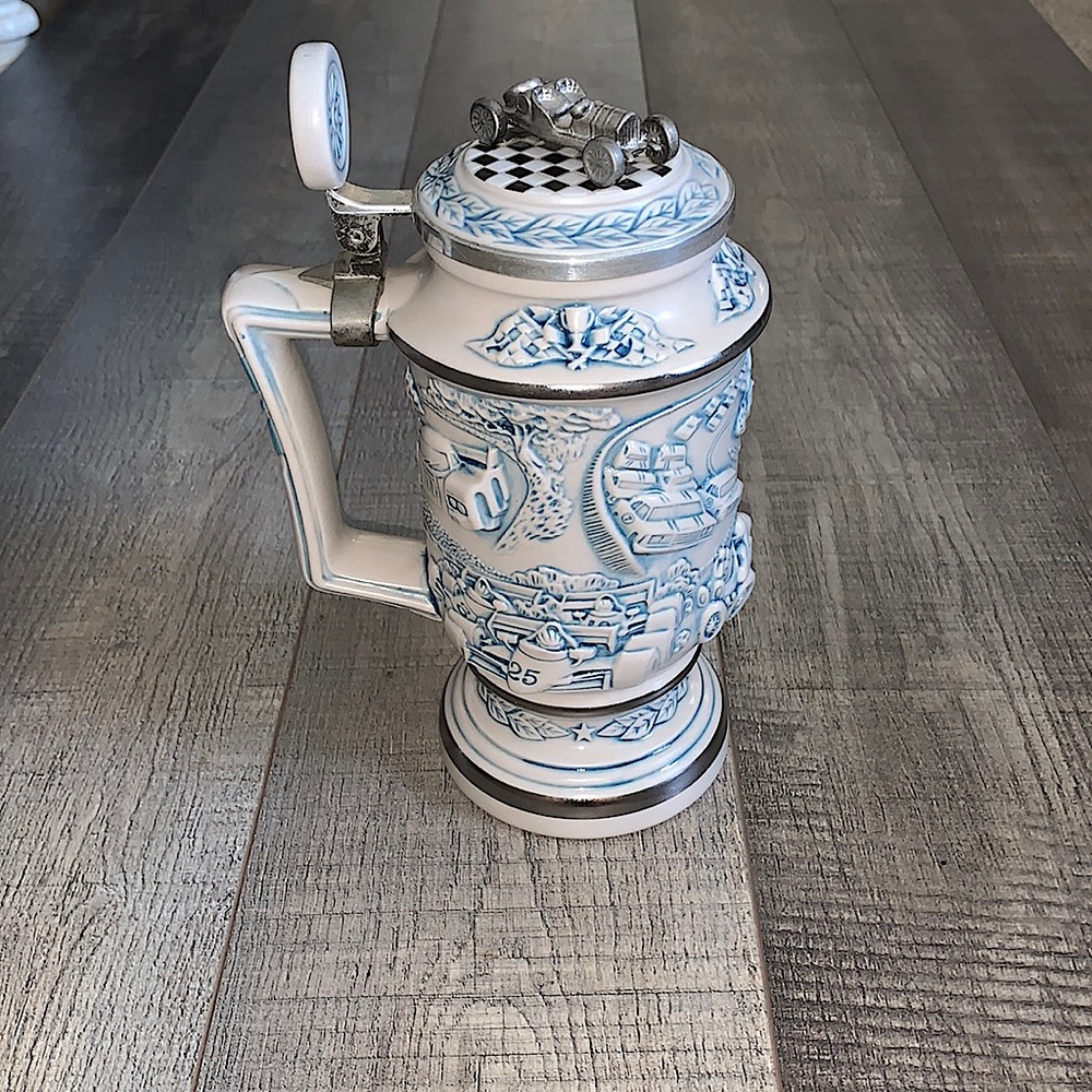 Avon Stein